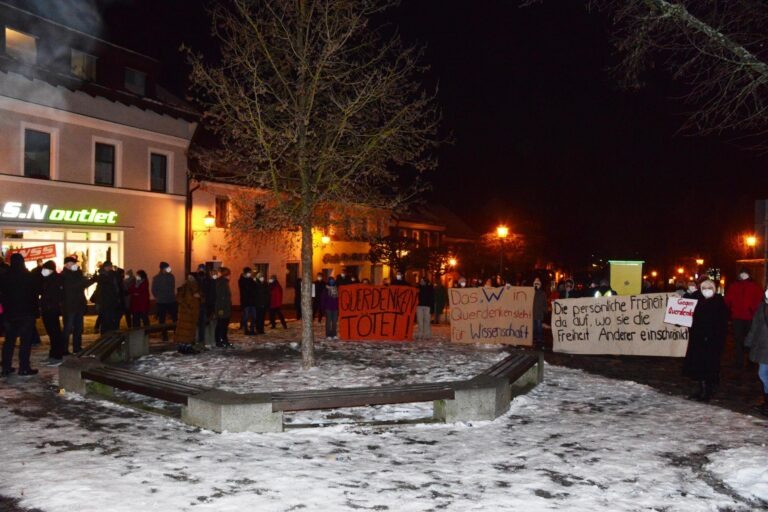 Mit Allgemeinverfügung gegen nicht angemeldete „Spaziergänge“