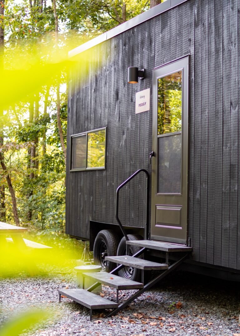 Turnerbund-Gelände vorübergehend für Tiny Houses nutzen