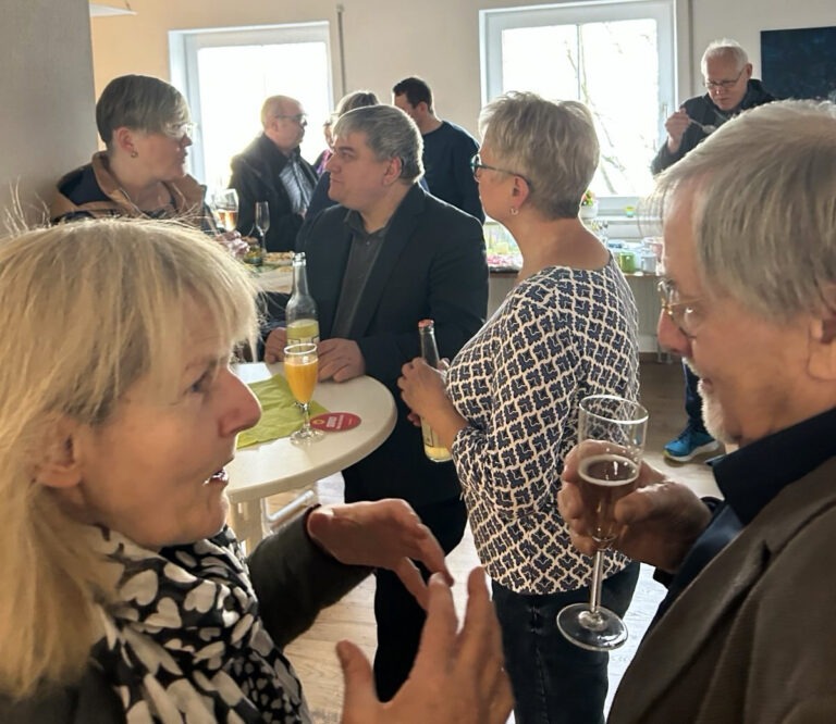 Angeregte Tischgespräche beim Grünen-Neujahrstreffen